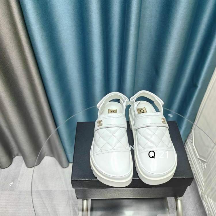 Picture of Chanel Shoes _SKUChanelsz35-404CYS05162472
